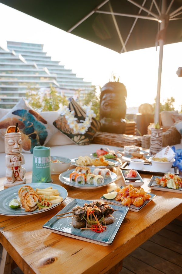 Tiki Pacifico Dining & Lounge