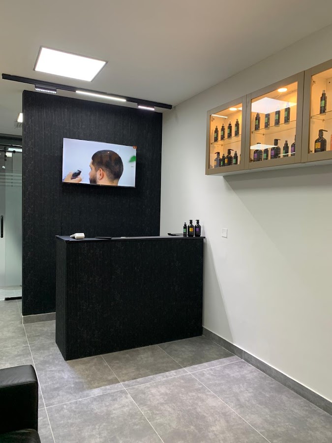Yalla Hair - Hair Patch Fixing & Hair Replacement Centre, Abu Dhabi — photo 2