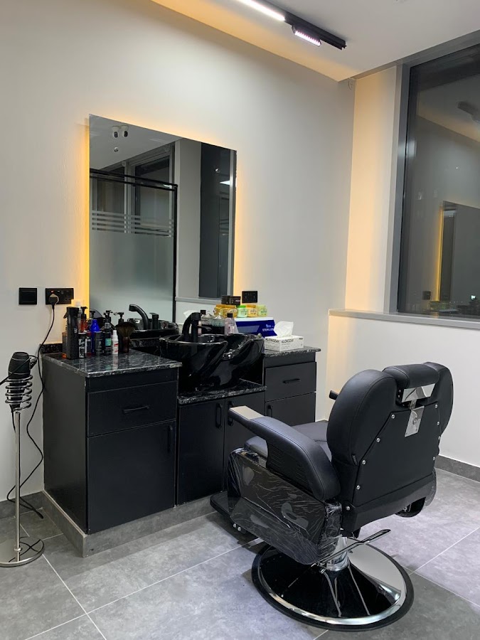 Yalla Hair - Hair Patch Fixing & Hair Replacement Centre, Abu Dhabi — photo 4