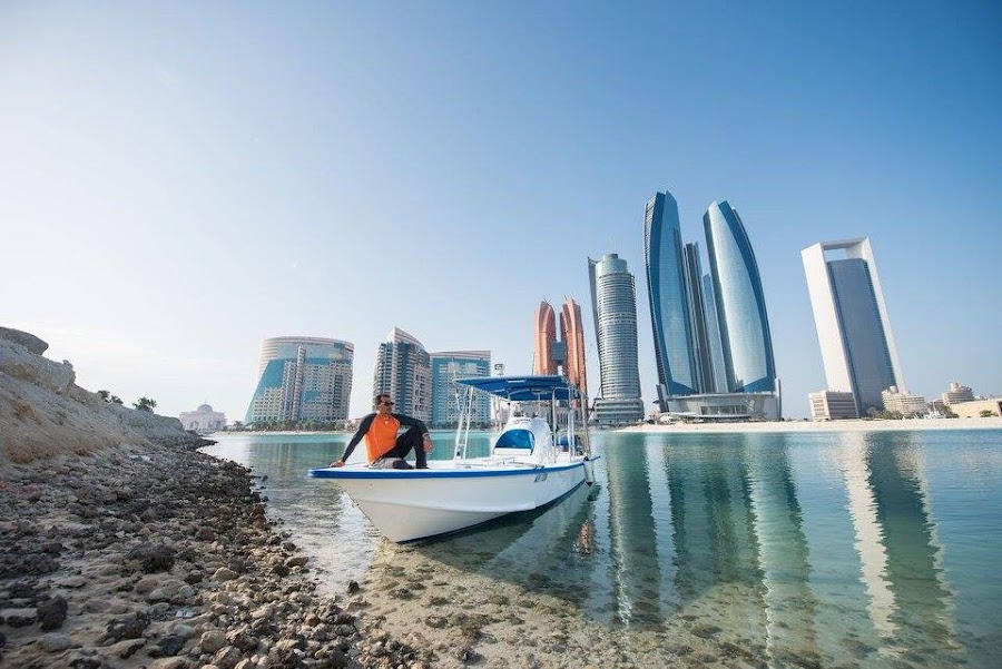 Abu Dhabi Marina Boat & Yachts Rental ابو ظبي مارينا لايجار القوارب واليخوت — photo 2