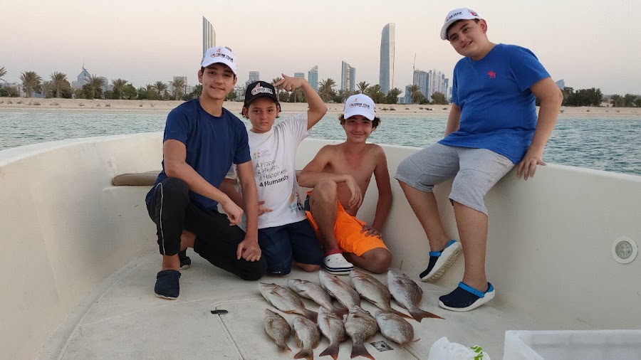 Fishon Charters Abu Dhabi: From Newbie to Pro – Family-Friendly Fishing Adventur — photo 4
