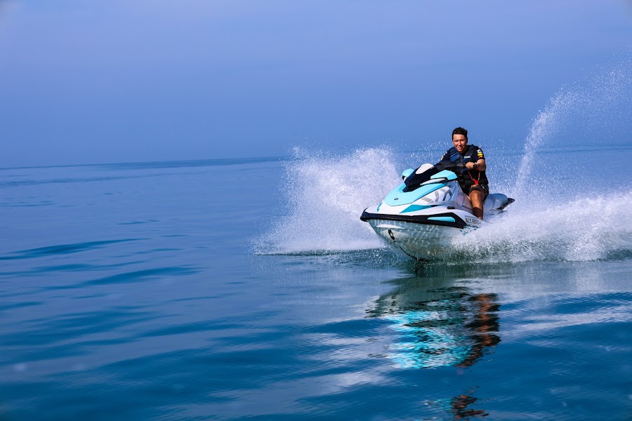 Jet Ski Abu Dhabi Waves Marine Water Sports — photo 2
