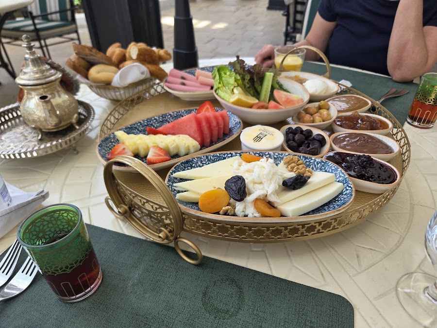 Al Liwan