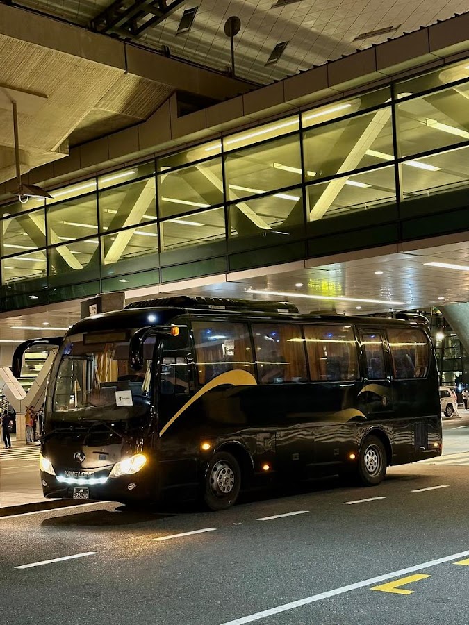 Katara Limousine- Qatar’s Best in Luxury chauffeur Transportation since 2011 — photo 5