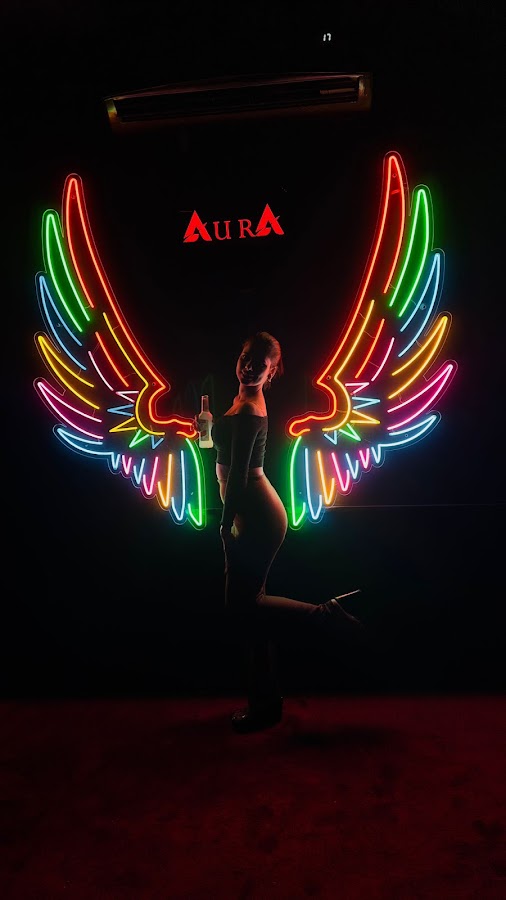Aura club