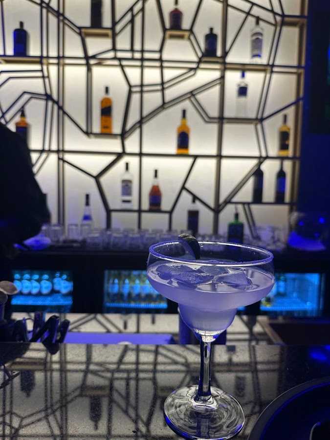 Cheers Resto Bar — photo 5