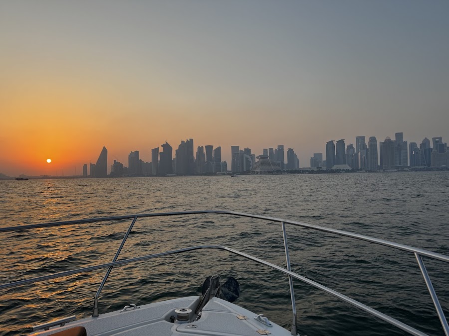 Gallivant Luxury Yacht Rental Qatar — photo 4