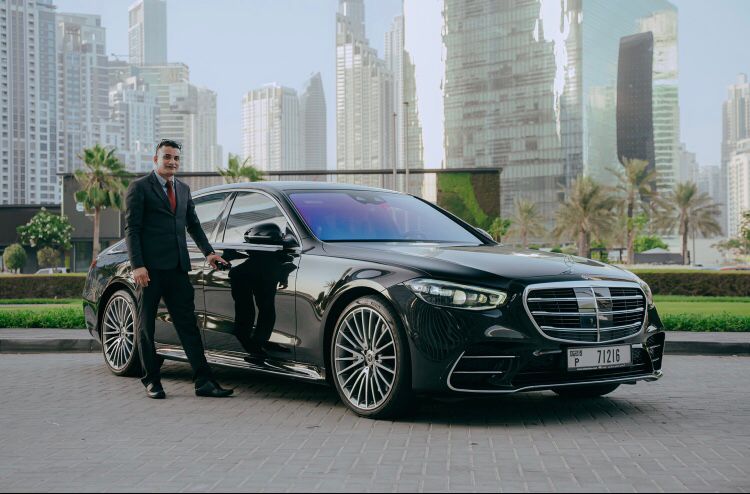 Gulf Luxury Cars - Chauffeur Service Dubai