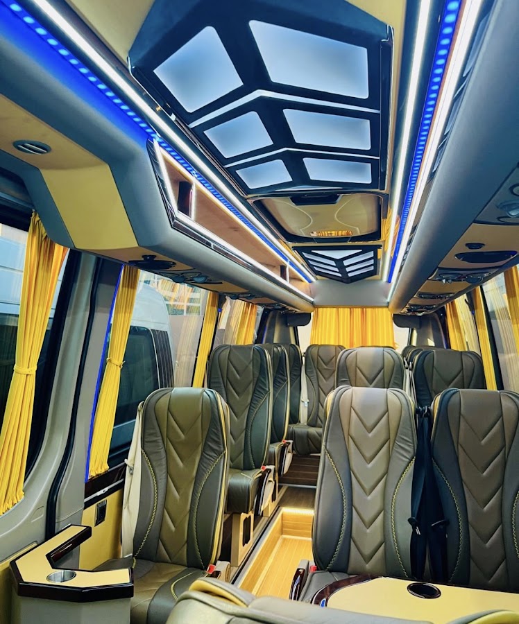 i Class Chauffeur - Car with Driver | Chauffeur Service Dubai — photo 4