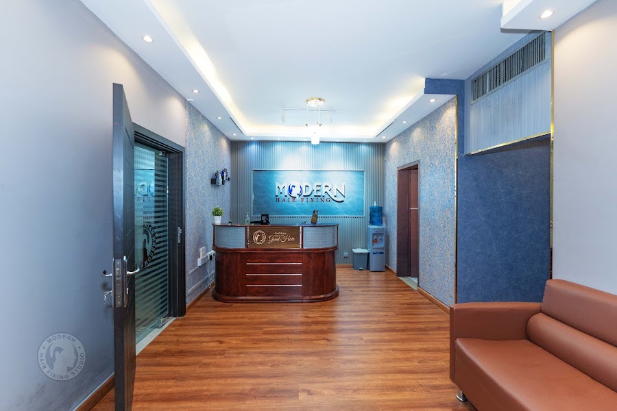 Modern Hair Fixing - Dubai مودرن لتركيب الشعر — photo 3