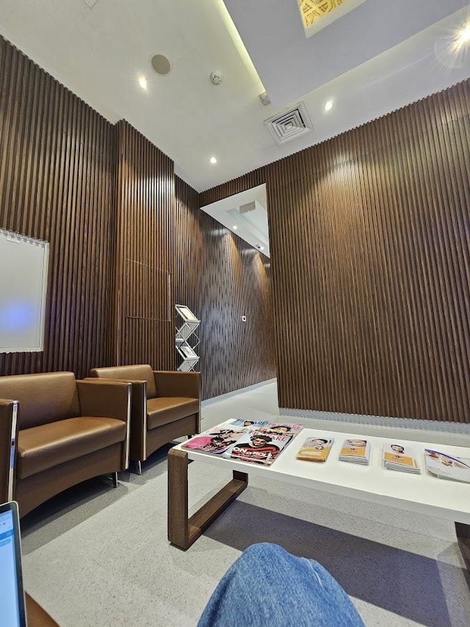 Glow Aesthetics Dermatology Clinic — photo 5