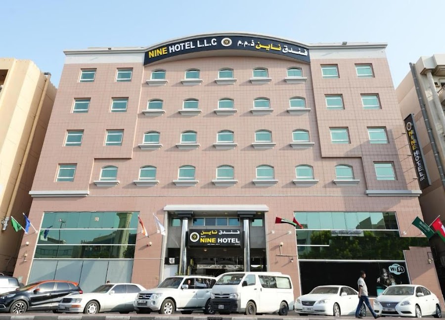 Golden Glow Wellness Spa Massage — photo 4