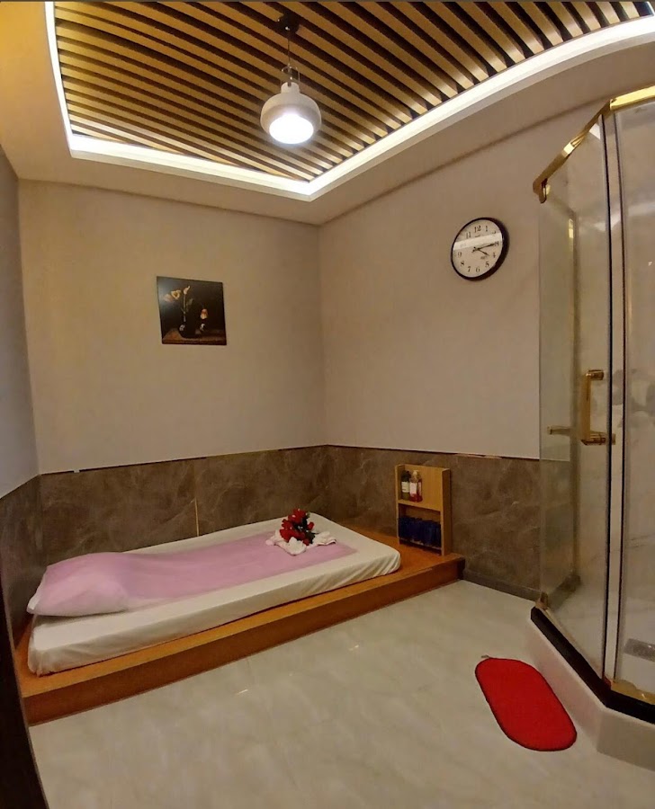 Gold Finger Spa Massage Center — photo 4