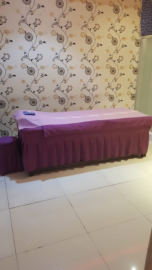 Baisan Kangyue Massage