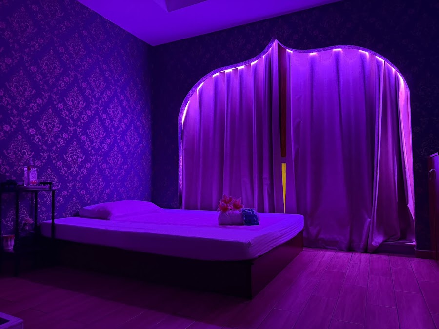 VIP Flamingo Spa Massage — photo 5