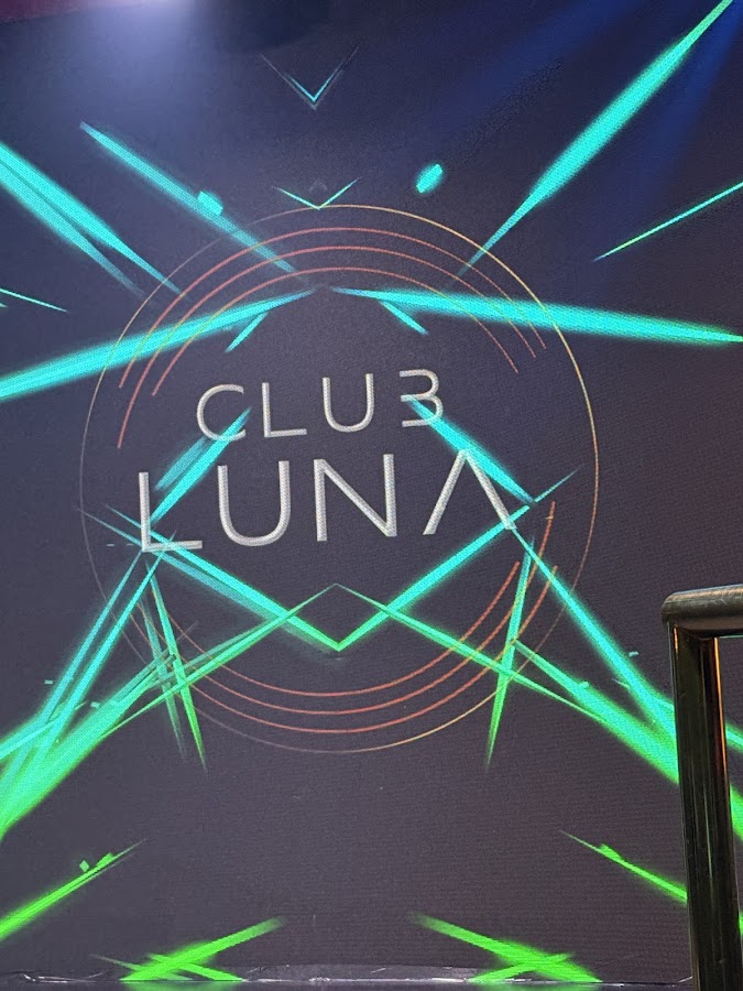 Club Luna — photo 2