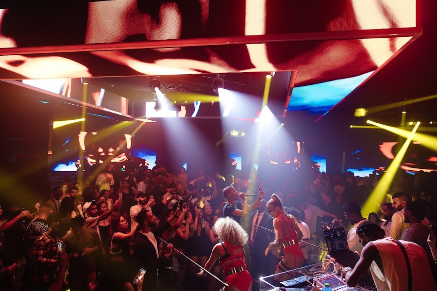 Black TAPE - Best Night Club in Dubai — photo 4