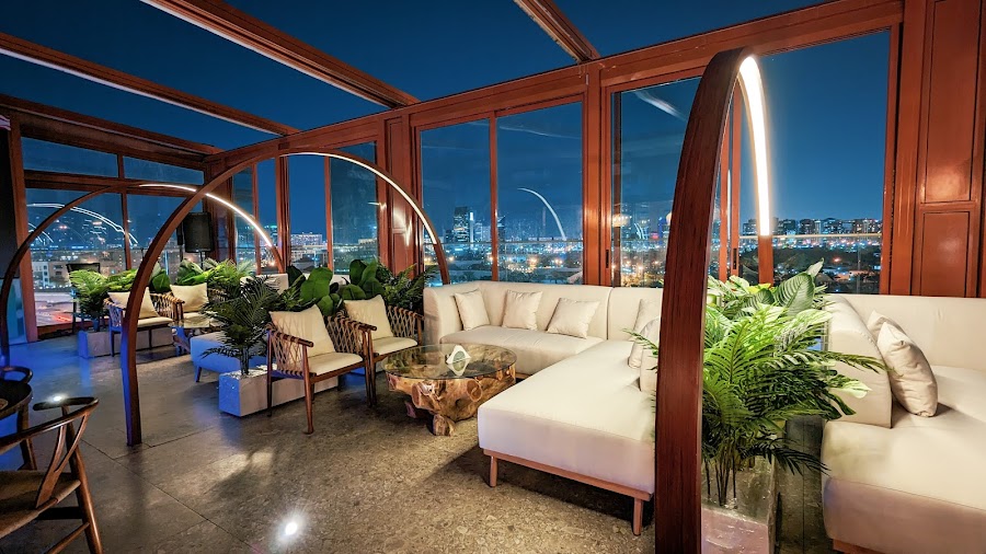 ASCENT -The Rooftop Lounge — photo 4