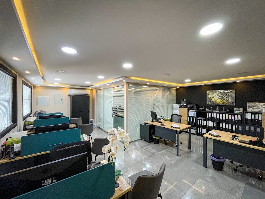 Grand Royal Car Rental — photo 3