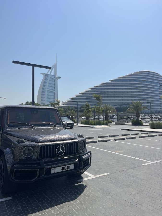 Leon Car Rental - Luxury & Sports Car Rental in Dubai — photo 3