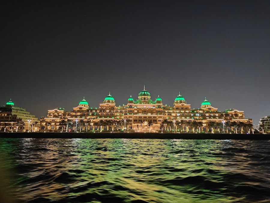 Seahawk Yacht Charter Rental Dubai — photo 2