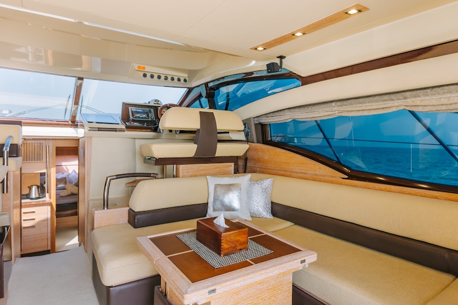 Seahawk Yacht Charter Rental Dubai — photo 3