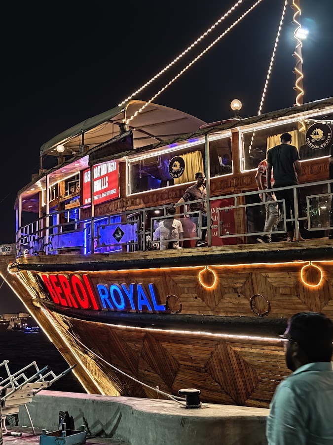 Oberoi Yachts- Yacht Rental Dubai — photo 5