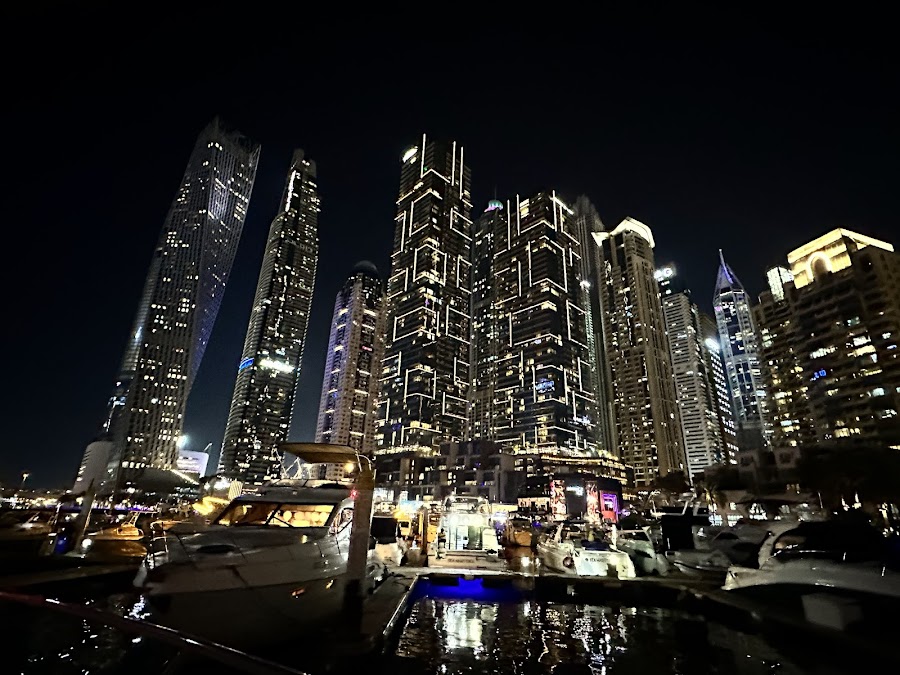MY Cruises for Luxury Yacht Rental Dubai — photo 3