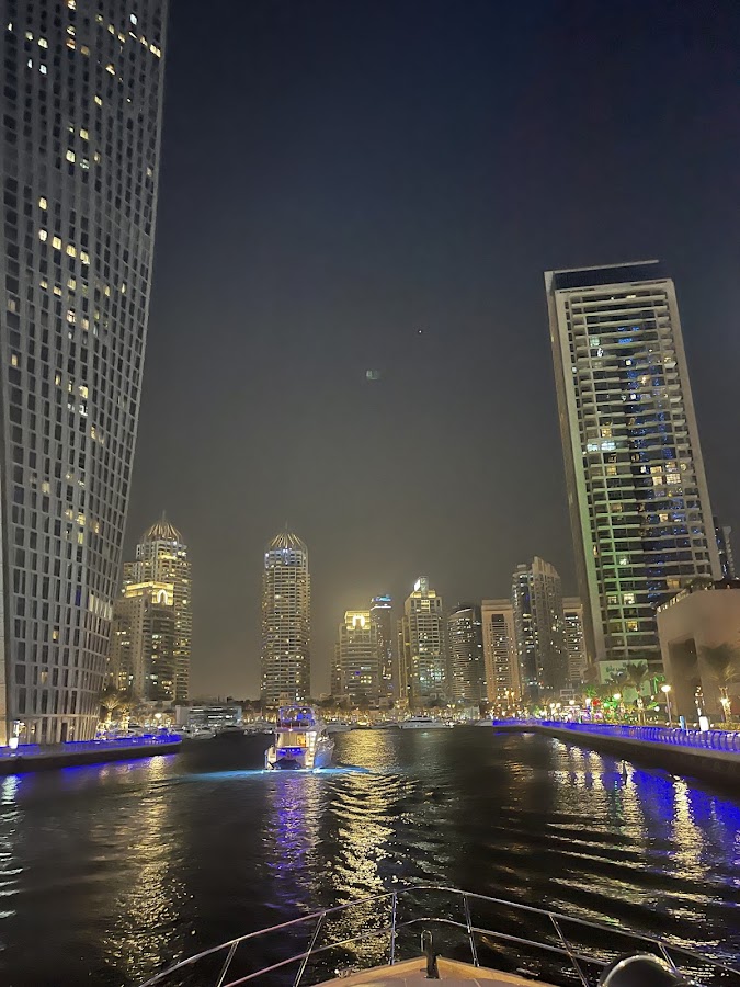 Mugul Yachts | Yacht Hire Dubai - Private Yacht Rental Marina — photo 4