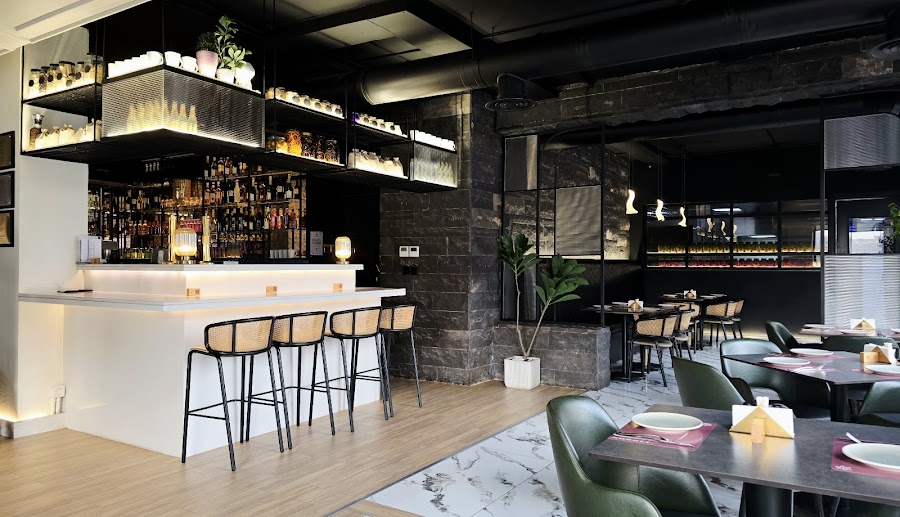 Sorrel at Pleo — photo 3