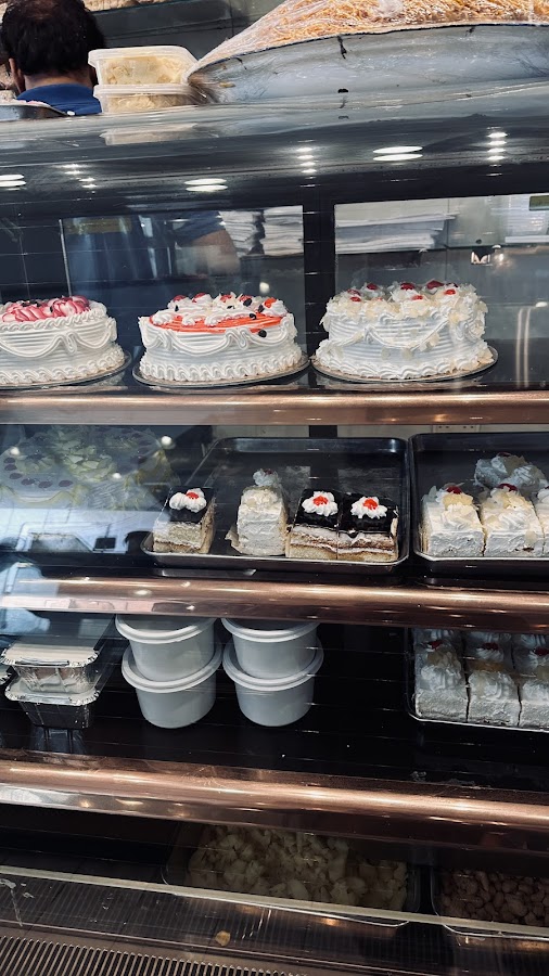 Nirala Restaurant — photo 4