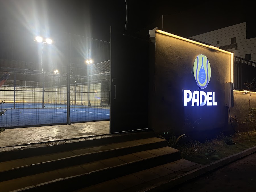 Ur Padel - يور بادل أبحر — photo 4