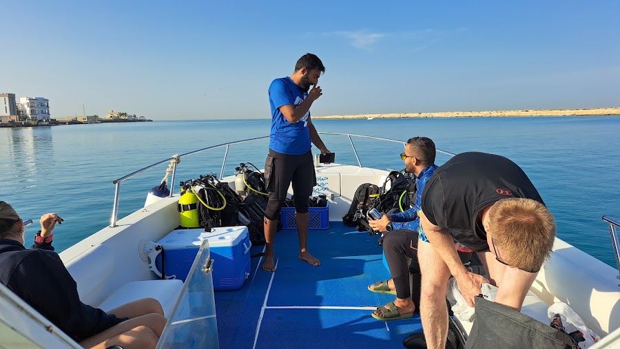 Descent Dive Club