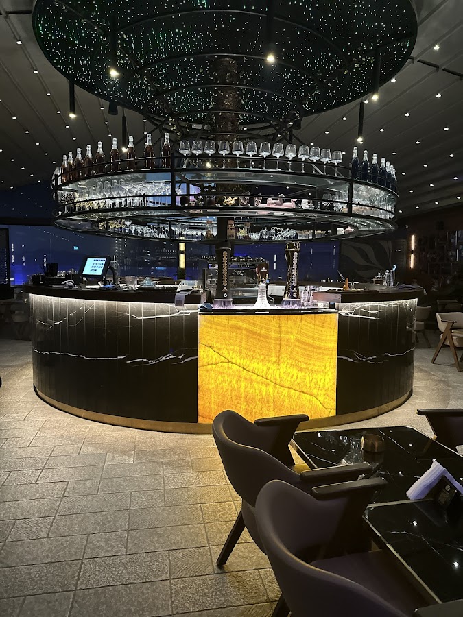 V Lounge — photo 5