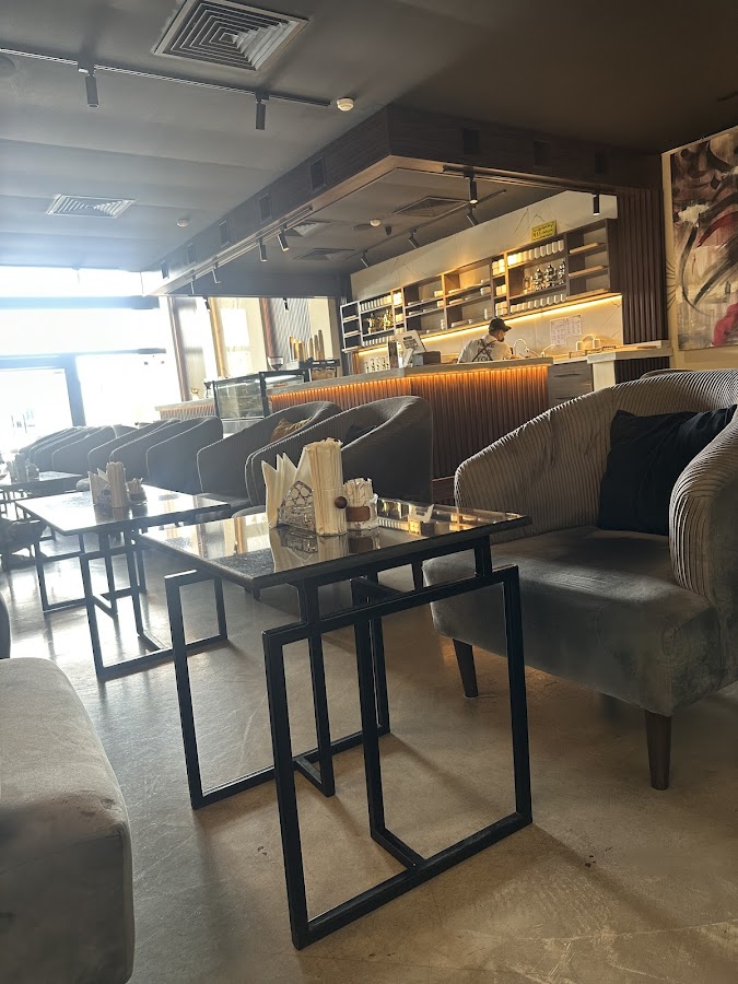NY LOUNGE — photo 4