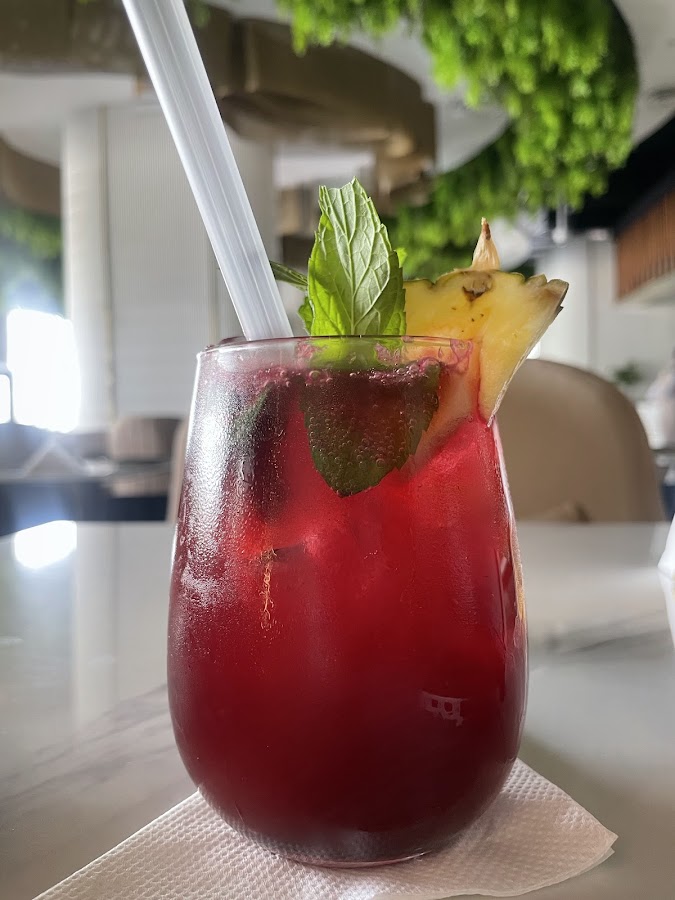 VORA restaurant & Lounge — photo 2