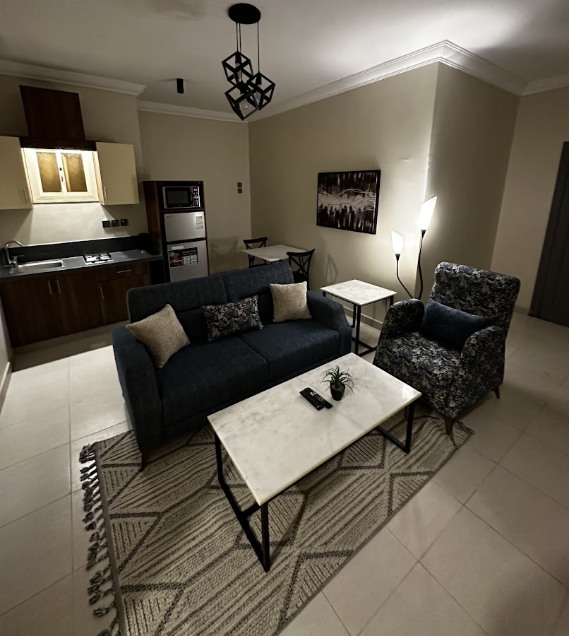 La Casa Apartments — photo 2