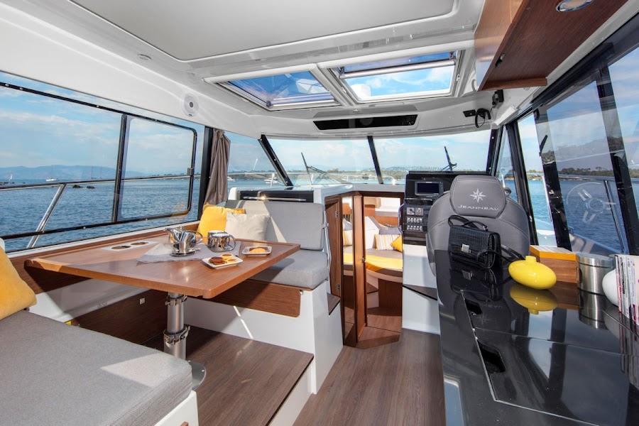 Yacht Dopamine | يخت دوبامين — photo 4