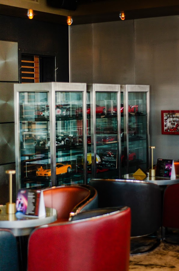 Shift 7 Sports Bar Lounge — photo 3