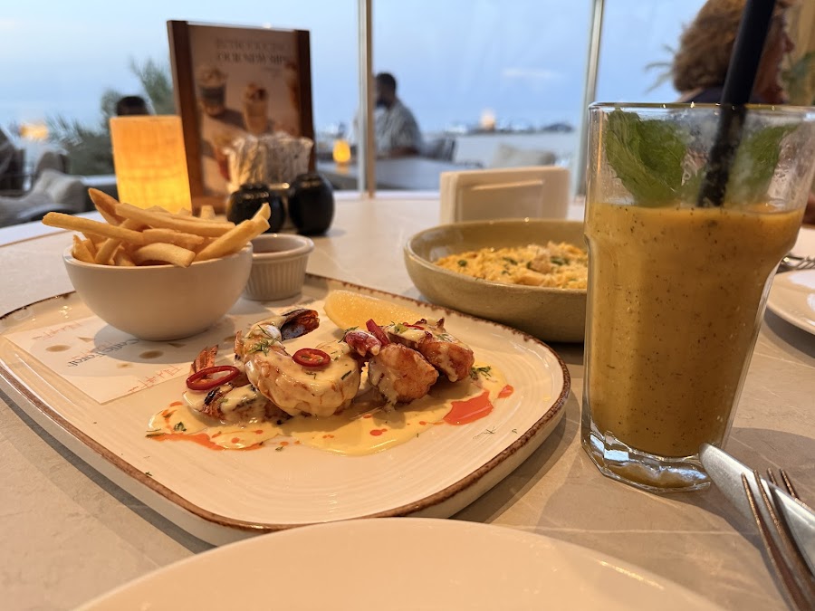 Cafe Farah — photo 2