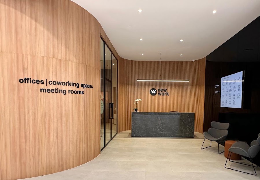 New Work Business Center - Oman Avenues Mall