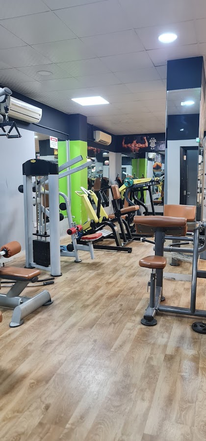 The Biggest Ladies & Gents Gym Ruwi