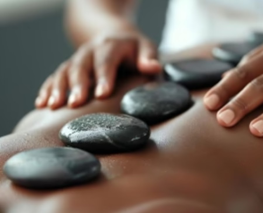 CROWN TOUCH Massage Spa Moroccan Bathe & Body Care for Men سبا كراون تاتش للتدلي