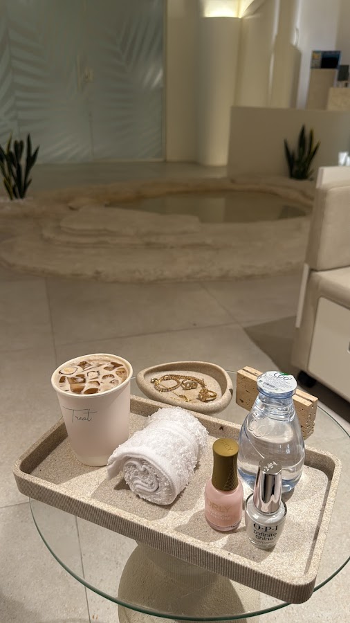 Treat luxury spa
