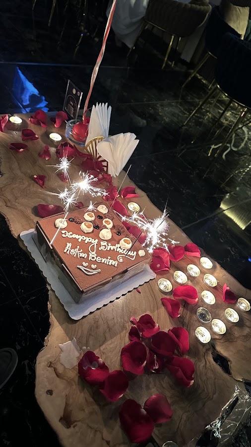 Half Month Lounge هاف منث لاونج — photo 5