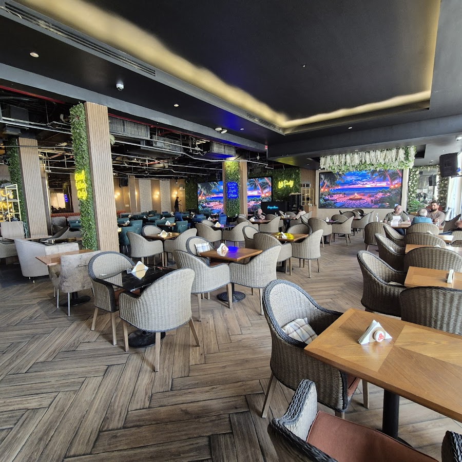 Carpe Diem – Restaurant & Lounge Café — photo 3