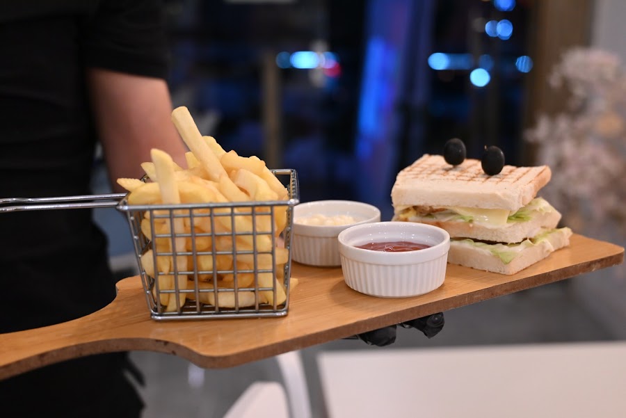 yiasemi lounge ياسمي لاونج — photo 4